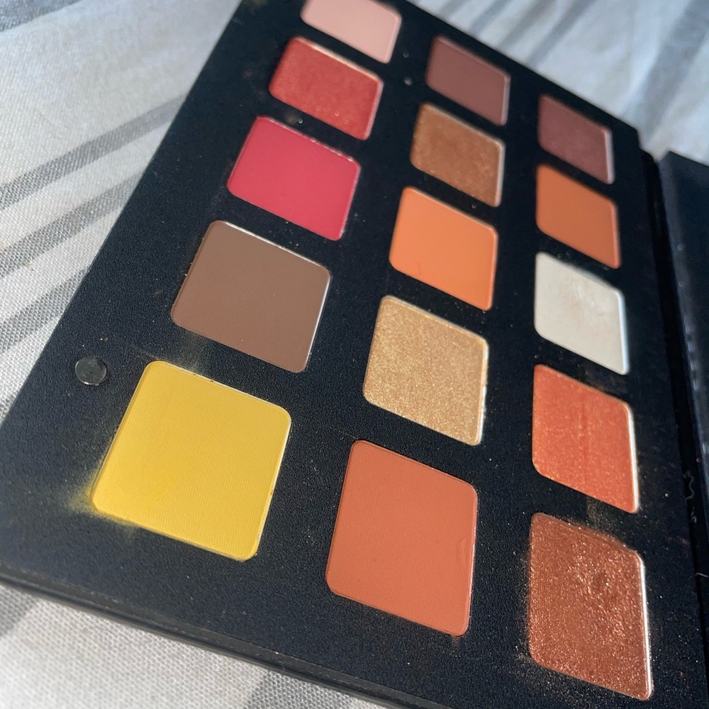 Natasha Denona  sunset palette